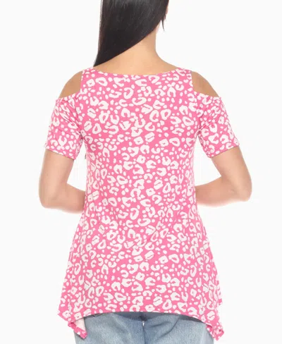 White Mark Women's Cold Shoulder Leopard Print Short Sleeve Top In Pink