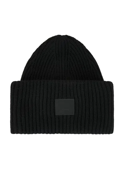 Acne Studios Casual Ribbed Knit Hat With Face Patch In Black