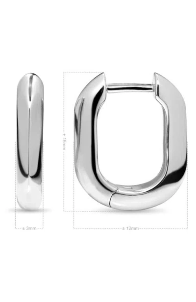 Devata Beveled Hoop Earrings In Metallic