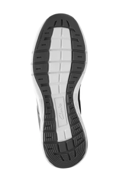 Clarks Motion Trek Go In Gray