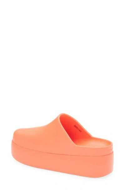 Crocs Dylan Platform Clog In Orange