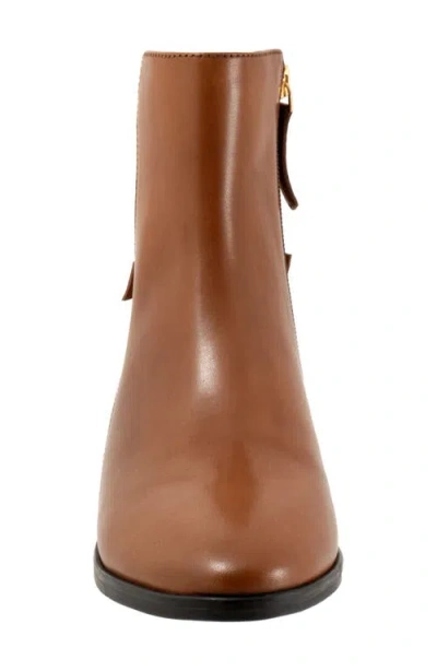 Trotters Wide Width Annette Bootie In Brown