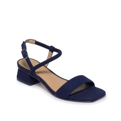 Bernardo Footwear Josei Low Heel Sandal In Blue
