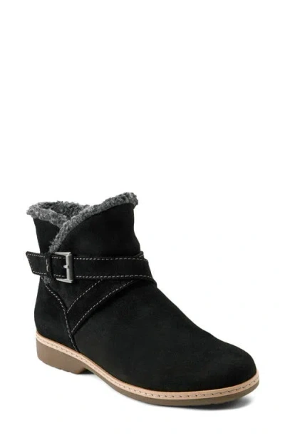 Earth Hutton Bootie In Black
