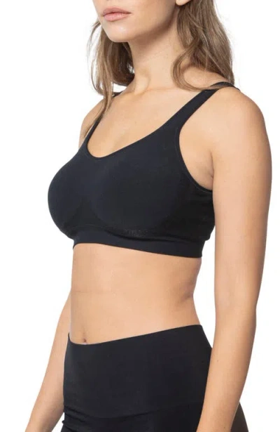 Underoutfit The Comfort Shaping Bra With Adjustable Straps In Black