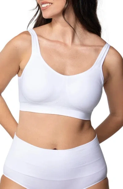 Underoutfit The Comfort Shaping Bra With Adjustable Straps In White