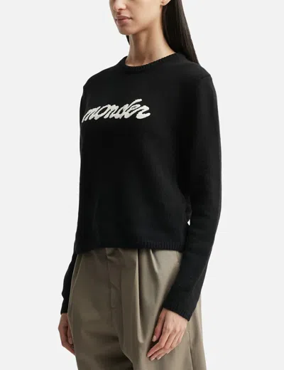 Moncler Cropped Sweater With Contrasting Embroidered Logo In Black