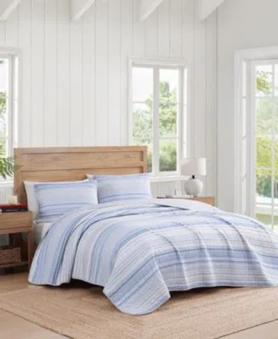 Tommy Hilfiger 136 Thread Count Bold Stripe Textured Cotton Printed Quilt Set In Blue