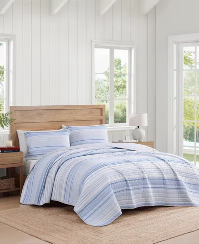 Tommy Hilfiger 136 Thread Count Bold Stripe Textured Cotton Printed Quilt Set