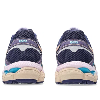 Asics Cumulus 16 Running Sneakers With Contrast Panels In Gray