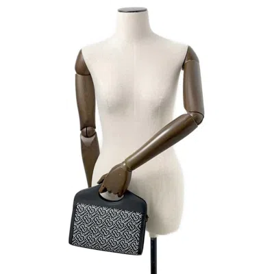 Pre-owned Burberry Black Leather Clutch Bag Handbag ()