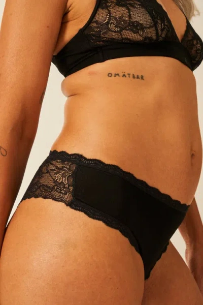 Stripe & Stare Eco Lace Triangle Bra & Original Knicker Set In Black