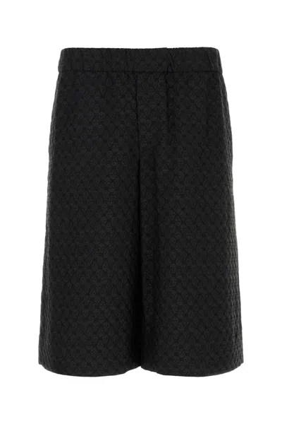 Alexander Mcqueen Skull Jacquard Pattern Shorts In Black