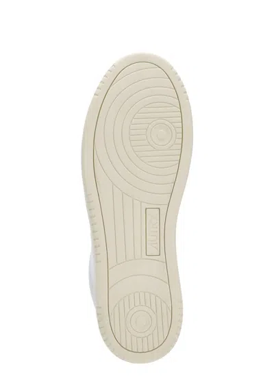 Autry Low-top Sneakers With Multicolor Logo In White