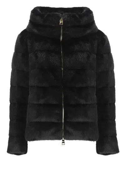 Herno Cropped Black Jacket With Plush Texture And High Collar In Black