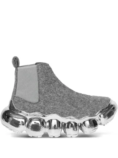 Grounds Jewelery Felt Side Gore Gray Boot In Gray