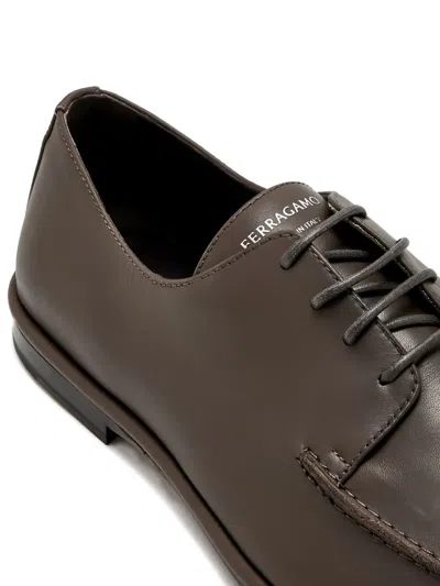 Ferragamo Leather Lace-up Shoes In Brown