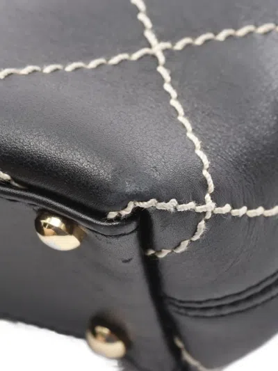 Pre-owned Chanel 2002-2003 Stitch Detail Handbag In Black