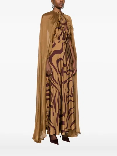 荷叶边斗篷式外套