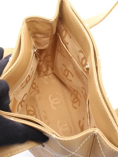 Pre-owned Chanel 2002-2003 Stitch Handbag In Brown