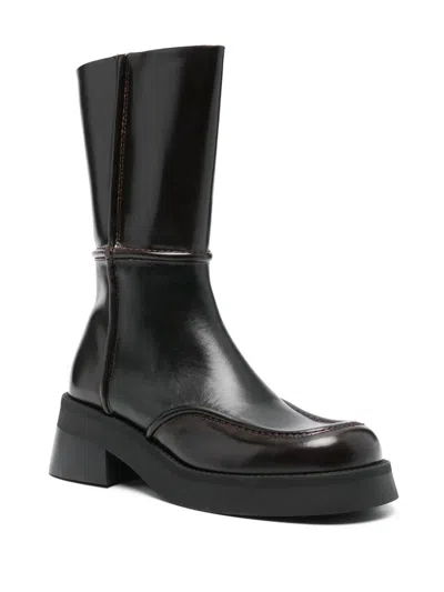 INEE 中跟靴（5.5厘米）