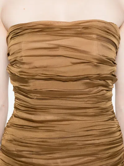 露肩真丝迷你连衣裙