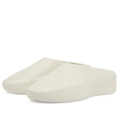 Fear Of God Logo Patch Slip-on Runner Sneakers In White