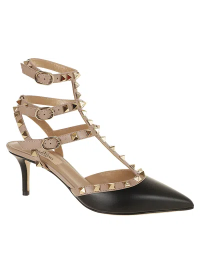 Valentino Garavani Valentino Rockstud Pumps With Gold-tone Studded Strap In Black