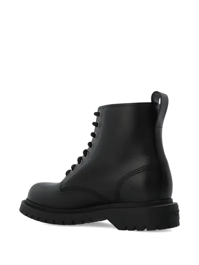 Givenchy Chunky Sole Leather Ankle Boots With Pull Tab In Black