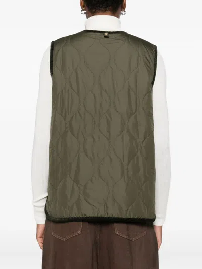 Barbour Two-tone Quilted Sleeveless Vest In Green