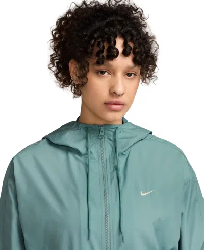 Nike Classic Hooded Zip Jacket In Green