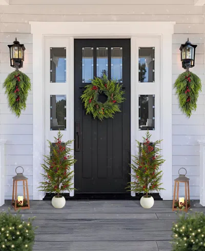 Glitzhome Christmas Greenery Dripping Teardrops With Pinecones And Red Berries, Set Of 2 In Multi