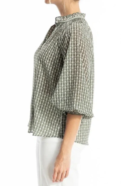 Max Studio Ruffle Collar Puff Shoulder Top In Multi