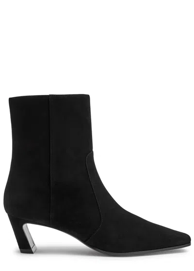 Stuart Weitzman Pointed Toe Ankle Boots With Mid-height Heel In Black