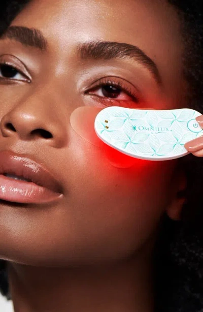 Omnilux Eye Brightener Hydrocolloid Refill Patches In Transparent