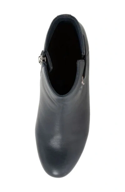 Trotters Extra Wide Width Maxwell Bootie In Blue