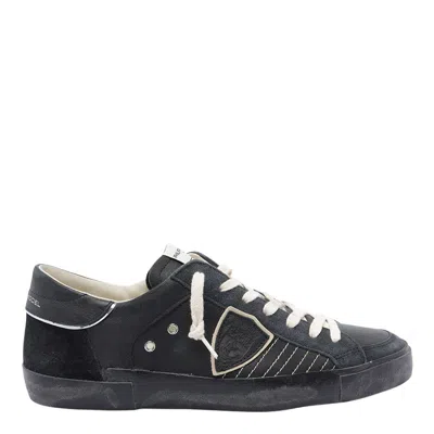 Philippe Model Low Top Sneakers Contrast Stitching In Black