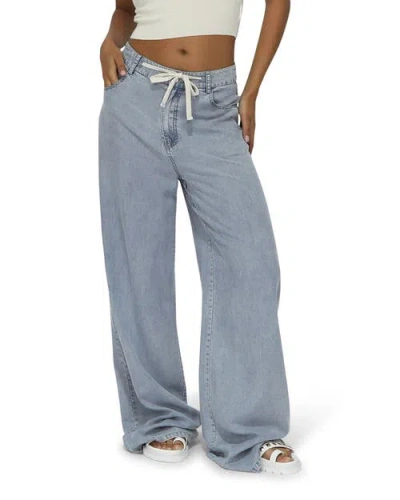 Belle & Bloom Set On You Wide Leg Pant In Blue