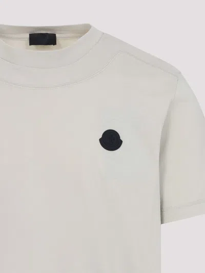 Moncler Logo Tshirt In Cotton. Chiedi A Chat Gpt In Neutral