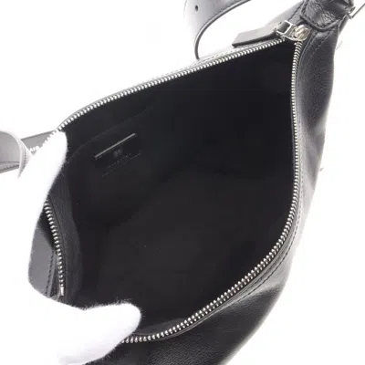 Pre-owned Givenchy Black Leather Shoulder Bag ()