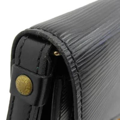 Pre-owned Louis Vuitton Black Noir Epi Leather Clutch Bag Pochette ()