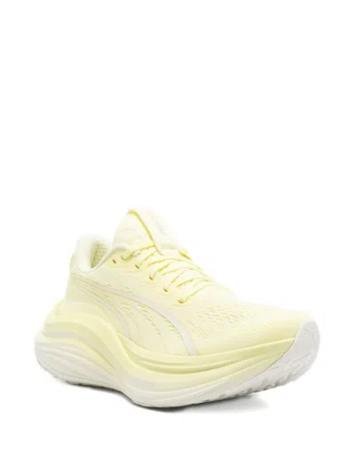 Puma Deviate Nitro 3 Wns Shoes In Gold