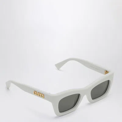 Gucci White Acetate Rectangular Sunglasses In White