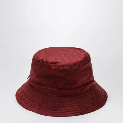 Gucci Reversible Burgundy Nylon Gg Hat In Red