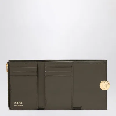 Loewe Pebble Small Vertical Wallet In Pebble Grained Calfskin In Green