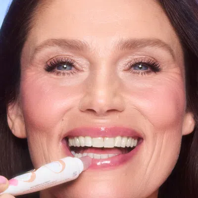 Charlotte Tilbury Unreal Lips Healthy Glow Nectar Lip Oil With Hyaluronic Acid And Vitamin E Juicylicious Coconut Wate