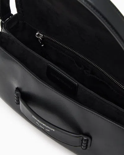 Emporio Armani Logo-detailing Shoulder Bag In Black