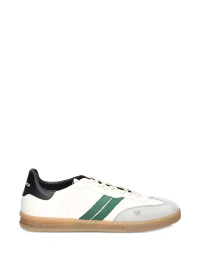 Woolrich Low-top Sneakers Featuring Contrasting Sole In White
