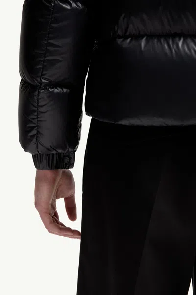 Moncler Men Tripiti Short Down Jacket Navy In Blue