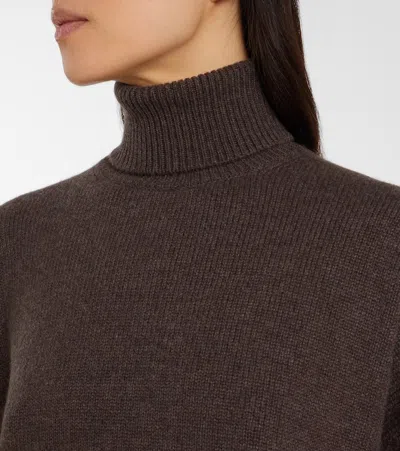 Brunello Cucinelli Women Cashmere Turtle-neck Sweater In Brown